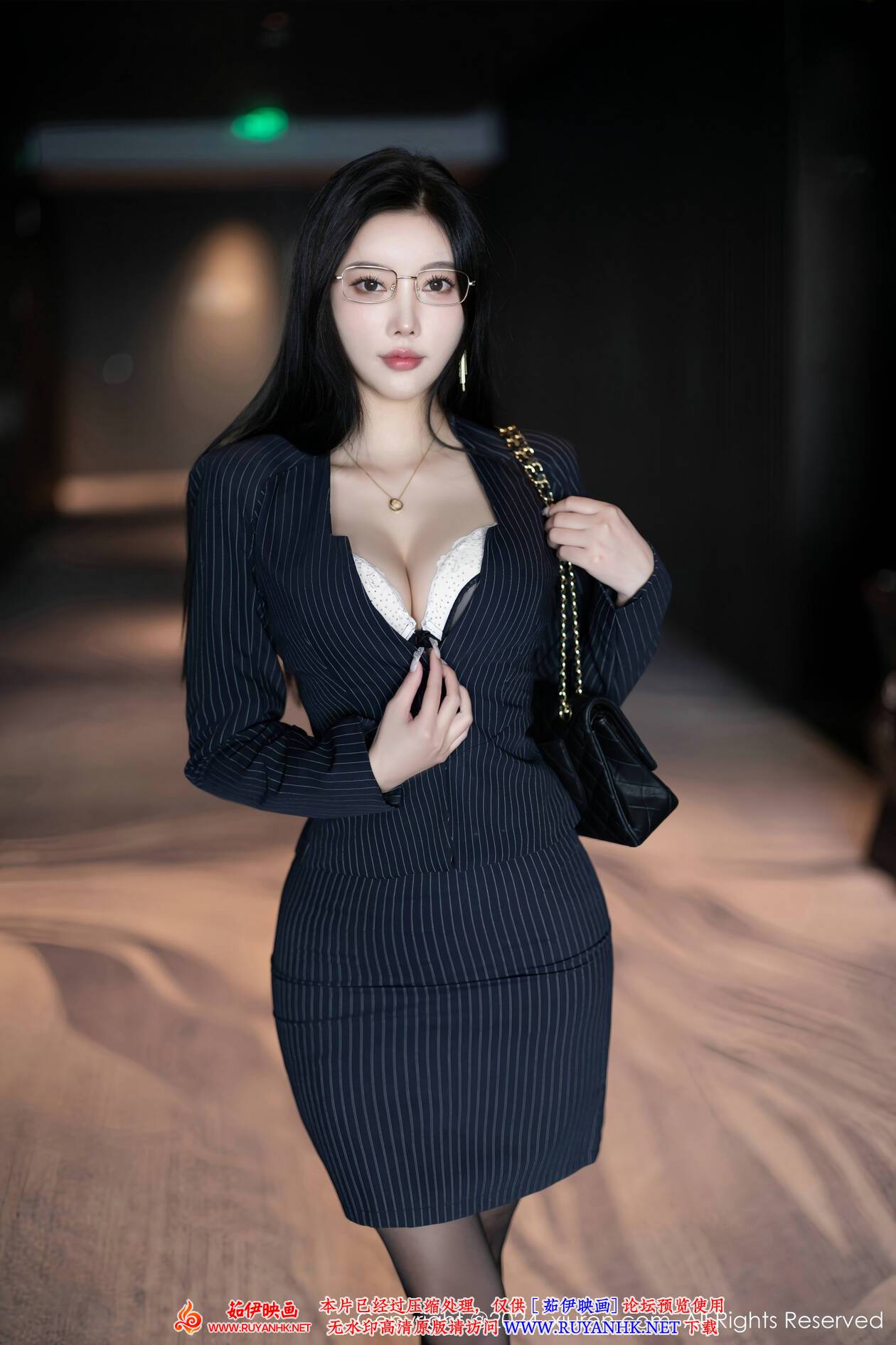 0002.jpg