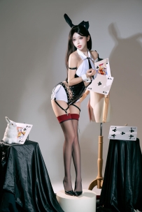 #过期米线线喵_Vol.165 卡牌兔女郎 [49P-129MB]